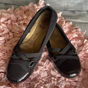 Earth Spirit Mary Jane Women’s Flats Black Size 7